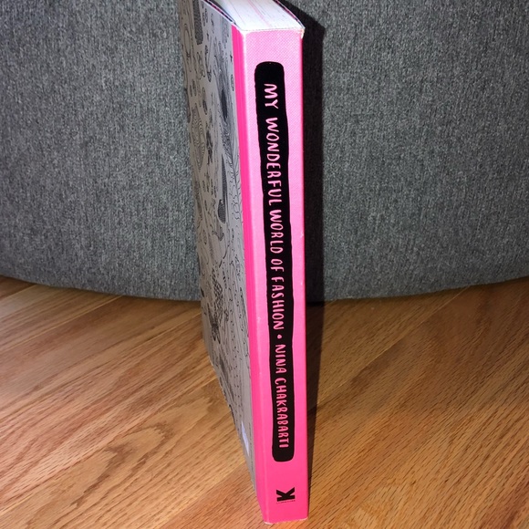 My wonderful world of fashion coloring book - Picture 6 of 6